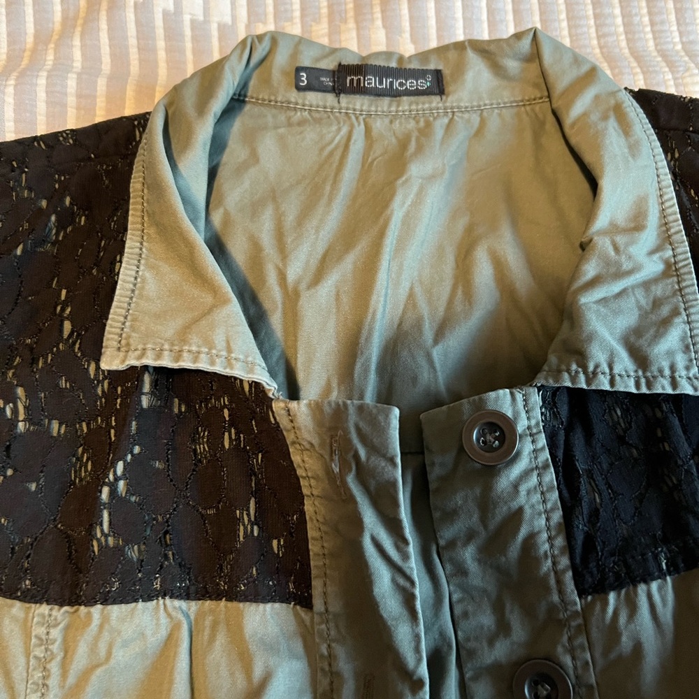 Maurice’s vest